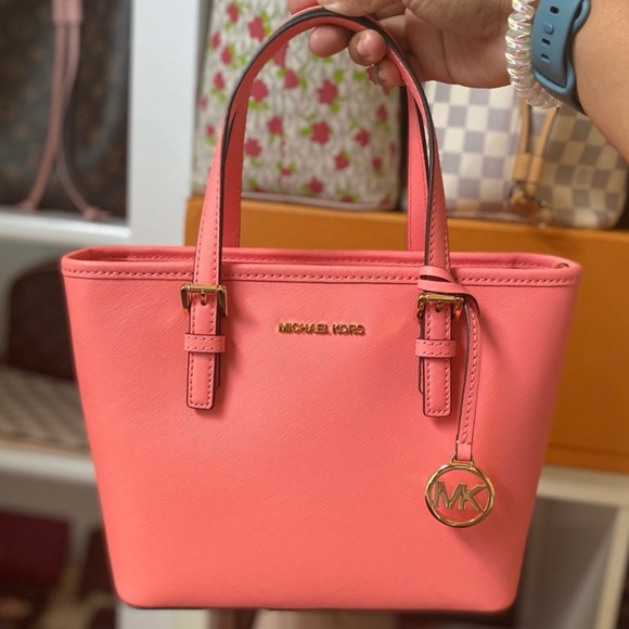 🆕 Michael Kors XS Jet Set Travel Tote Saffiano Leather Crossbody - Picture 10 of 13